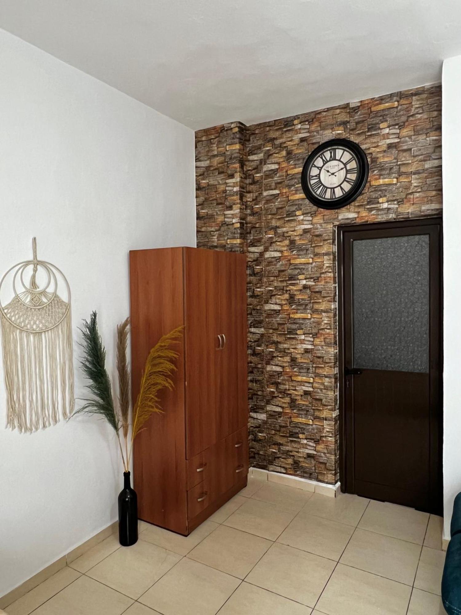 Ar Apartments Тирана Екстериор снимка